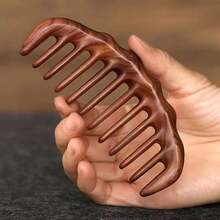 Lược gỗ đàn hương, thiết kế răng thưa, phù hợp với mọi loại tóc, cán gỗ, lý tưởng để tạo kiểu và sử dụng hàng ngày - 1 chiếc, Dụng cụ làm tóc, Đồ dùng làm tóc, Đồ dùng du lịch, Du lịch, Thợ cắt tóc, Nhà tạo mẫu tóc, Phụ kiện thợ cắt tóc, Ngày lễ tình nhân, Vật tư làm tóc, Nhà tạo mẫu tóc, Tiệm cắt tóc, Salon, Đồ dùng cần thiết cho kỳ nghỉ, Sản phẩm chăm sóc tóc, Tiệm cắt tóc, Quà tặng Valentine, Đồ dùng du lịch cần thiết cho phụ nữ, Dụng cụ tạo mẫu tóc - màu nâu - Xem 3