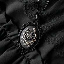 Gothic Black Rose Pendant Necklace - Gorgeous Victorian Dark Subculture Necklace, Elegant Ladies Gothic Jewelry, Timeless Grotesque Party Accessories, Perfect Birthday/Holiday Gifts For Grandma, Mother, And Daughter - 肋骨 - 查看 4