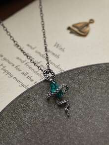 1PC Retro Green Synthetic Zirconia Creative Snake Design Pendant Necklace Gothic Cool Clavicle Chain Party Band Jewelry - Necklace - View 4