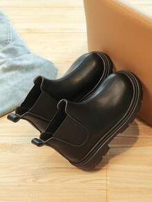 Children's Casual Chelsea Boots, Round Toe Elastic Pull-On Ankle Boots, Versatile Black Ankle Boots - Black - View 2