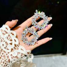 2 Stücke modische, übertriebene, bunte Kristall-Ohrstecker, einzigartiges hochwertiges Ohrringdesign