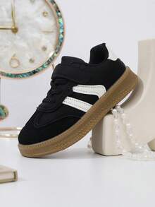 1 Pair Unisex Infant/Toddler PU Hook And Loop Design Classic Sports Sneakers, Suitable For All Seasons