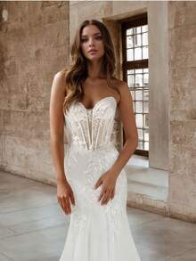Elegant Sexy Lace Applique Embroidery Mermaid Wedding Dress For Bride,Off Shoulder Tube Top Tuyhe Formal Evening Party Dress Bridal Gowns,Romantic Church Ceremony Wedding Dress,Suitable For Wedding,Dating,Birthday Party,Singles' Party,Vacation,Formal Occasions,Dinner Dress,Prom Dress,Homecoming Dress,Cocktail Party - 白色 - 查看 7
