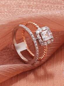 1pc Fashion Geometric Dual Layer Dual Tone Design Inlaid Classic Shiny Square Synthetic Cubic Zirconia Ring, Suitable For Women, Suitable For Wedding/Party/Birthday Gift For Friends And Mothers