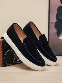 Men's Loafers Soft Sole Non-Slip Slip-On Retro Fashionable Casual Shoes