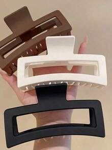 1pc Plastic Frosted Hair Clip - Stylish And Simple Accessory With A Feminine Touch Fall Winter Claw Clip Hair Accessories For Women For Vacation Outfits Woman Elegant Hair Clutch