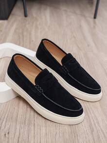 Men's Loafers Soft Sole Non-Slip Slip-On Retro Fashionable Casual Shoes