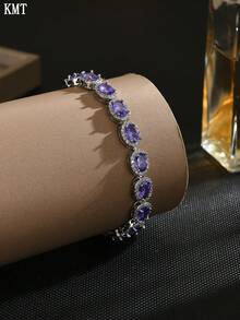 KMT 1 pièce Bracelet ovale incrusté de cubic zirconia cubique en cuivre, design luxueux et raffiné, convient pour le port lors de banquets, de fêtes et d'autres occasions nécessitant des points forts - Style ovale - Voir 8