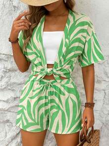All-Over Print Drop Shoulder Kimonos & Tie Front Shorts M L XL - Green - View 1