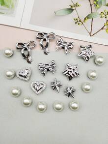 20 件朋克风格银色树脂领结鞋饰闪亮星星心形鞋扣配饰可拆卸仿珠鞋 DIY 装饰多功能鞋夹装饰适合女士凉鞋拖鞋沙滩包圣诞节万圣节生日派对礼物