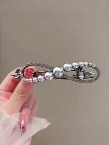 1 pieza Elegante y lindo clip de pelo simple con decoración de perlas, accesorio de pelo para mujer, otoño, accesorios para el cabello, accesorios para el cabello para mujer, viaje, accesorios para el cabello, accesorios para mujer, accesorio para el cabello, accesorios para el cabello de mujer, herramientas para el cabello, cosas para el cabello, cosas, accesorios de belleza, regalos, viaje, regalos para mujeres, cosas para el cabello, rellenos de calcetines