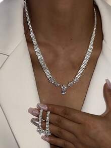 2pcs Rhinestone Flower Pendant Earrings & Necklace Jewelry Set, Elegant Fashion Luxury High-End Earrings & Choker Necklace, Bridal Wedding, Party Dress Accessories