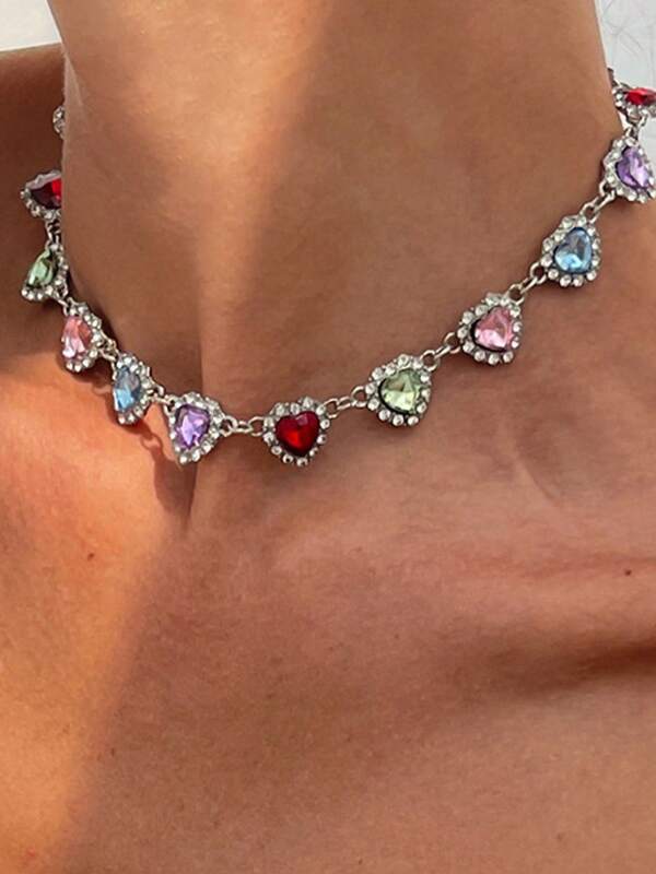 1pc The Fashionable And Elegant Heart-Shaped Zirconia Necklace Is Suitable For Daily Wear, Vacation And Dating Occasions, And Is Also A Surprising And Exquisite Small Gift.