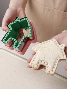 1pc/4pcs Christmas Cookie Cutter, Stainless Steel Pocket Sandwich Mold, Gingerbread Man & Snowflake Shaped Toast Maker, DIY Heart Breakfast Bento Tool, Sandwich Sealing Mold, Christmas Series - Gingerbread House, Christmas Tree, Snowflake, Gingerbread Man Shaped Bread Cutter, Multi-Functional Baking Imprint Mold - Multicolor - View 16