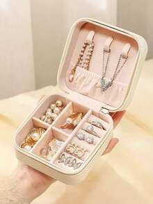 صندوق مجوهرات ذو طبقتين سعة كبيرة، صندوق تخزين مجوهرات محمول، صندوق مجوهرات للزينة، صندوق مجوهرات هدية من الجلد، حاوية عرض فاخرة للتخزين، صندوق مجوهرات متعدد الوظائف من جلد البولي يوريثان مع قفل لساعة، صندوق تخزين، صندوق تخزين خاتم وأقراط وقلادة، صندوق تخزين مجوهرات منزلي، صندوق منظم مجوهرات