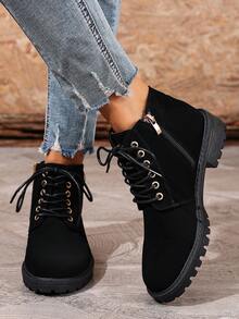 Botas de motocicleta de moda versátil y lujosa con cordones y cremallera lateral, estilo retro europeo y americano con tacón grueso y tacón bajo, adecuado para vacaciones y vuelta al colegio, botines y botas cortas, botas cálidas con cabeza redonda y botón de amor, botas con hebilla de metal para mujer, zapatos de oficina para mujer, botas de invierno deslizantes