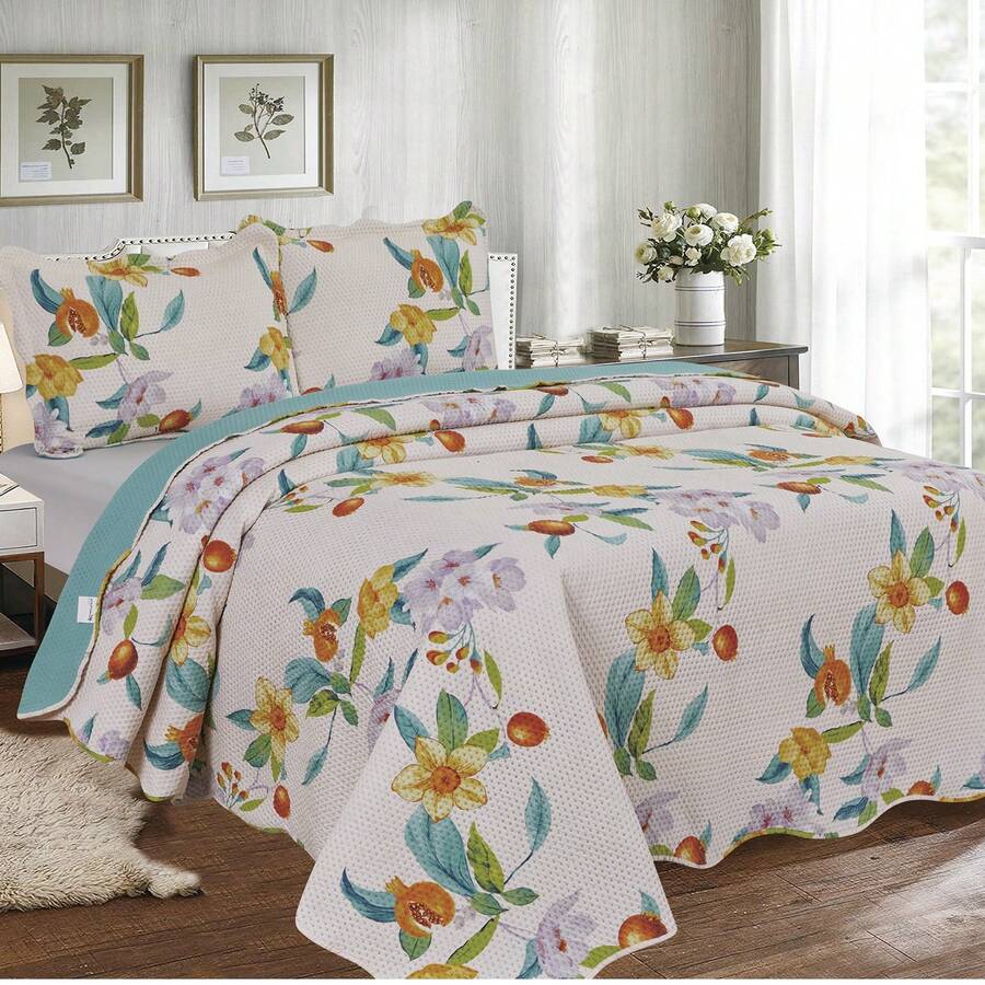 3-Piece Printed Double-Sided Bedspread Kit - Print 1 - View 1