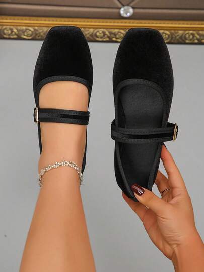 Wide Fit Spring/Autumn Fashion Square Toe Women's Flat Shoes, Daily Wear Metal Chain Decor Low Vamp Black Velvet Flats, Oversized Size 36-43, Lightweight & Comfortable Outdoor Ladies Plus Width Flat Shoes