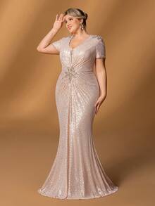 Faeriesty Mosy Plus Mother Of The Bride Dress: Elegant Shimmering Sequin Mermaid Evening Gown With Deep V-Neckline & Short Sleeve Sequin Accents – Fitted Bodice With Central Embellishment, Flared Fish-Tail Skirt For Weddings, Galas, Proms & High-End Parties