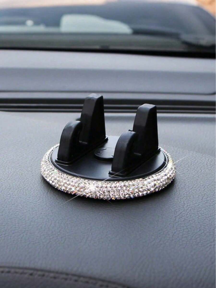 Soporte para teléfono de coche con diamantes - Diseño femenino y lindo, se monta en el salpicadero, ajustable para vistas horizontal y vertical, montaje adhesivo en el salpicadero o la consola, plástico con cristales brillantes, agarre estable y , se adapta a la mayoría de los tamaños de teléfonos inteligentes, ideal para viajes por carretera y uso diario, soporte perfecto para la navegación del teléfono en el coche