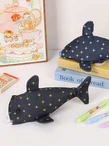 1个鲨鱼造型铅笔盒，大容量，可作零钱包，拉链设计，可装铅笔、马克笔、荧光笔等，可爱动物文具，办公用品，送给女性的礼物，返校季好物 - 彩色 - 查看 6