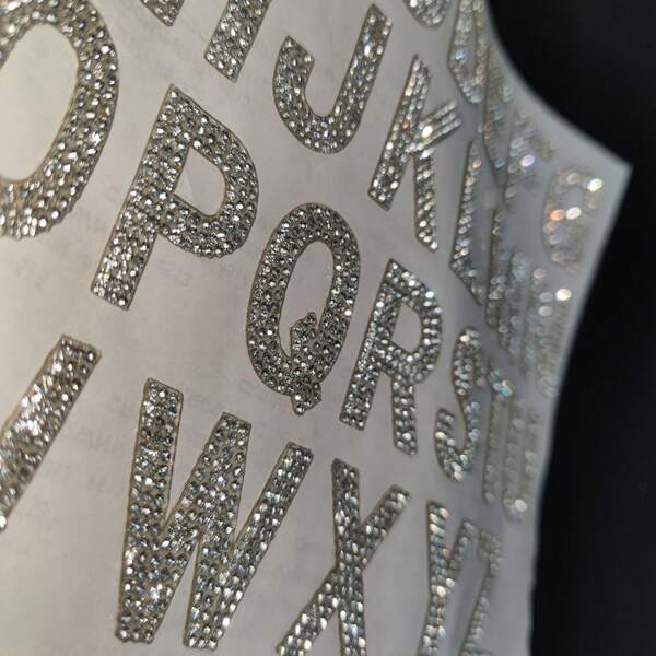 4cm selbstklebende Kristallglas Strass 26 Großbuchstaben Englisch Aufkleber für DIY Dekoration