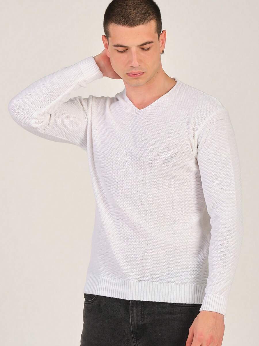 Men's V-Neck Jacquard Sweater Regular Fit - White - View 1