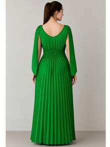 Women's Long Pleated Dress For Bridesmaids At Weddings And Graduations