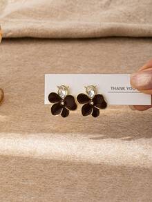 1 Pair Elegant Pearl Accent Heart Stud Earring, Camellia Flower Dangle Earring, Fall Winter Season Brown Color Earrings Jewelry For Everyday Wear And Gift Giving