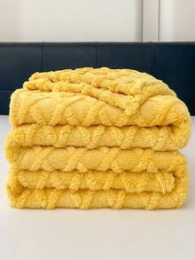 1pc Beige Bohemian Style Blanket, Taffeta Jacquard Faux Sherpa Fleece Throw Blanket, Soft Lightweight Breathable Warm Dual-Use Bedspread/Shawl For Living Room, Bedroom, Dorm, Furniture Decor, All Seasons, Small Size Can Be Used As Beach Towel