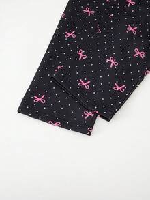 Celana panjang berpotongan lebar dengan motif kupu-kupu yang modis dan imut ini memiliki desain pinggang elastis, dipadukan dengan trim rumbai jala 3D, lembut dan nyaman, kasual dan serbaguna, cocok untuk aktivitas luar ruangan, sekolah, liburan, pesta, lari, bersepeda, dan pakaian sehari-hari di musim gugur dan musim dingin. - Hitam - View 7