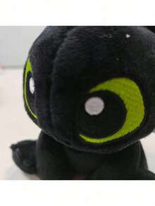 Universal Pictures 13厘米梦工厂《驯龙高手》无牙仔毛绒钥匙扣 | 可拆卸背包挂钩 | 柔软毛绒玩偶，儿童礼物 | 官方授权坐姿毛绒玩偶 - How to Train Your Dragon - 查看 9