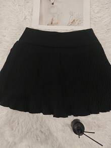 Women's Solid Color Pleated Short Skirt - Pleated Black - View 1