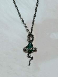 1PC Retro Green Synthetic Zirconia Creative Snake Design Pendant Necklace Gothic Cool Clavicle Chain Party Band Jewelry - Necklace - View 2