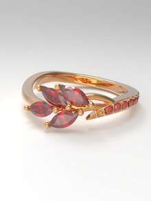 1 pieza Anillo clásico enchapado en oro con incrustaciones de perla, adecuado como regalo de joyería para aniversario de boda para mujeres