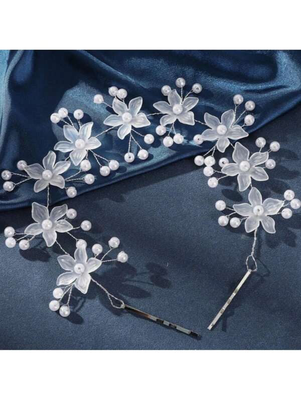 Tiara de Cabelo Com Pérolas e Flores Elegantes/Acessório Luxuoso Para Noiva/ Casamento/ Festa/ Debutante e Daminha/Arco Feminino Modelo Aleatório