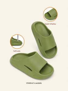 1 Pair Kids' Solid Color Slide Sandals, Comfortable Dopamine Color Fashion Casual Slippers For Indoor/Outdoor, Soft & Cushioned - Green - View 2