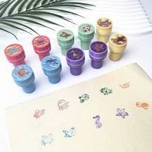 10/20 件海洋生物印章套装 - 塑料海龟和海洋生物印章，带有生动的水下设计，适用于派对礼品、剪贴簿装饰、生日礼物和主题庆祝活动、印章装饰、剪贴簿用品、恶作剧设计、耐用塑料、万圣节、圣诞节 - 彩色 - 查看 2