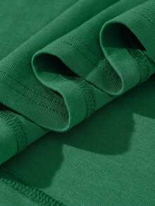 "F@K AROUND & FIND OUT" Graphic T-Shirt - 180g Heavy Cotton Crew Neck T-Shirt With Bold Orange And Green Graffiti Print, Breathable Short Sleeve Shirt For Summer, Casual Streetwear And Outdoor Activities, Everyday Wear Shirt Street Fashion Comfortable Fit, Everyday Wear, Match With Shorts, Outdoor Sports, Golf, Fishing Activities, Sports Shirt, Great Gift, Graphic T-Shirt, T-Shirt-White And Navy Off-The-Shoulder Cropped Top - màu xanh lá - Xem 4