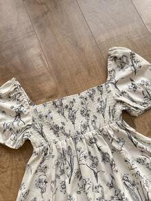 Rusttydustty Áo cánh tay bồng họa tiết hoa đen trắng cổ vuông mùa hè phong cách lãng mạn kiểu Pháp - trắng - Xem 4