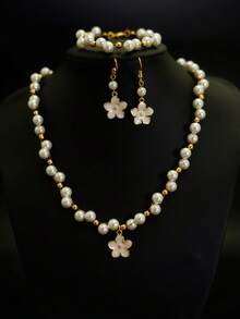 4 قطع طقم قلادة وسوار وأقراط بزهور اللؤلؤ، إكسسوار رومانسي للمناسبات والأعراس والهدايا والاستخدام اليومي