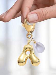 Bubble Buchstaben süßes Buchstaben Halsketten Anhänger A-Z, Glücklicher Kristall Anhänger mit tropfenförmiger Perle, glänzender Legierung Taschenanhänger / Rucksackanhänger / Schlüsselanhänger / Schlüsselring / Auto Anhänger / Geldbörse Accessoire, stilvoller vielseitiger Schmuckgeschenk für Frauen, Mädchen, Teenager, perfekt für den täglichen Gebrauch, Taschendekoration, Schule, Arbeit, Reisen, Geburtstag, Valentinstag, Weihnachten, Neujahrgeschenkidee