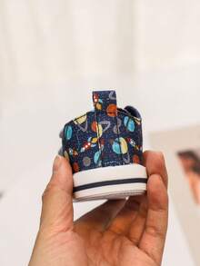 GENGASUN 1 szt. chłopięce, okrągłe, niskie, codzienne buty z nadrukiem w kształcie kreskówek na wiosnę/jesień