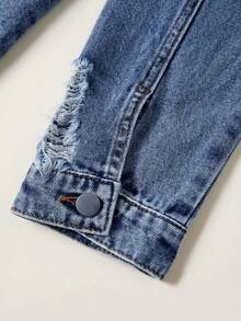 Women's Denim Jacket With Long Sleeves And Buttoned Distressed Denim Jacket - Medium Wash - View 9