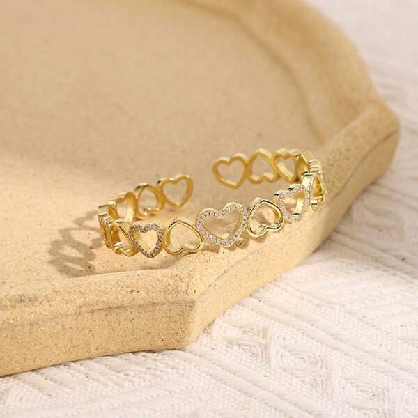 1pc 18K Gold Plated Copper Heart-Shaped Hollow Rhinestone Bangle Bracelet, Versatile Couple Accessory, Valentine's Day Gift