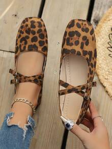 Square Head Leopard Print