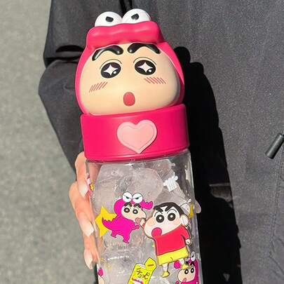 クレヨンしんちゃん フィギュア付きタンブラー ストロー付き 公式ライセンス 大容量 トラベルマグ、かわいいクリアデザイン ウォーターボトル 日常使いに最適、友人、家族、ファン、子供への贈り物にぴったり(ワニ柄カップ)