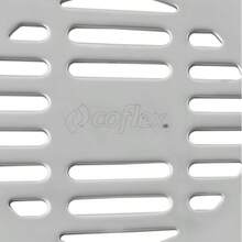 Rejilla Cuadrada de Acero Inoxidable Calibre 16 para Coladeras de 10 cm PC-461 Rejilla cuadrada Coflex, es apta para cubrir y obstruir el paso de basura o de insectos en las coladeras de patios, baños o desagües en piso, debido a que cuenta con dos orificios para tornillos, que fijan con firmeza la coladera al suelo. - Plateado - Ver 4