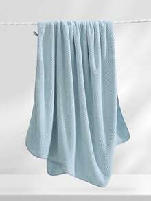 1条特大号浴巾（35.4*67英寸/90*170厘米），菠萝格纹图案，采用超柔软超细纤维材质，吸水性强，触感舒适，适用于浴室、健身房、酒店、家居等多种场合，是理想的浴室用品。多种颜色可选。可用于家居浴室装饰、秋季装饰、返校季装饰、美容院/家庭浴室装饰。 - 彩色 - 查看 4