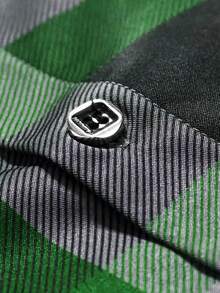 男士经典时尚设计灰棕色长袖单排扣领衬衫，带有网格条纹图案细节，适合春季、夏季、秋季，成熟风格适合办公室、商务、休闲和正式场合，随机印花设计使每件衬衫都独一无二。 - 綠色 - 查看 5